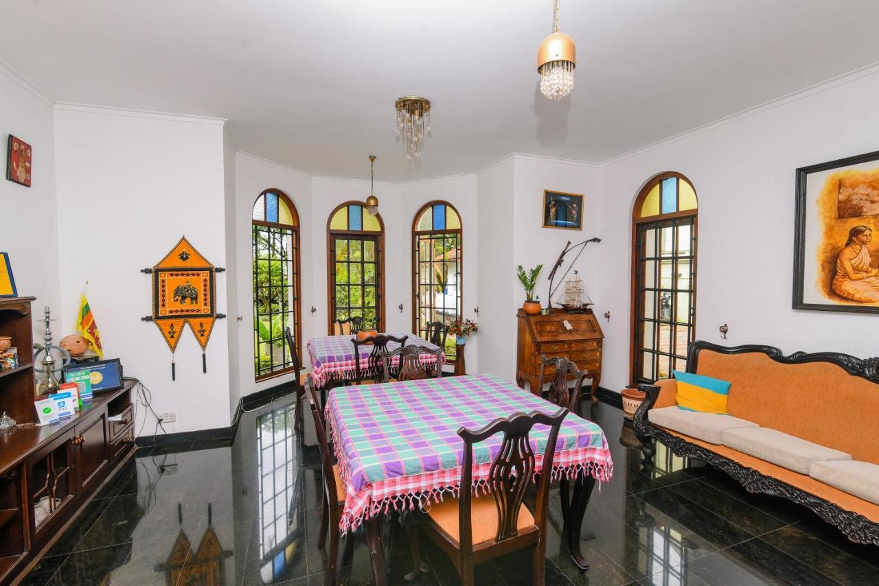 Kandy Green View Bungalow Bagian luar foto