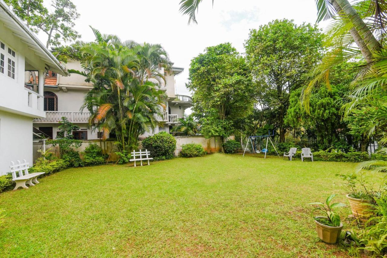 Kandy Green View Bungalow Bagian luar foto